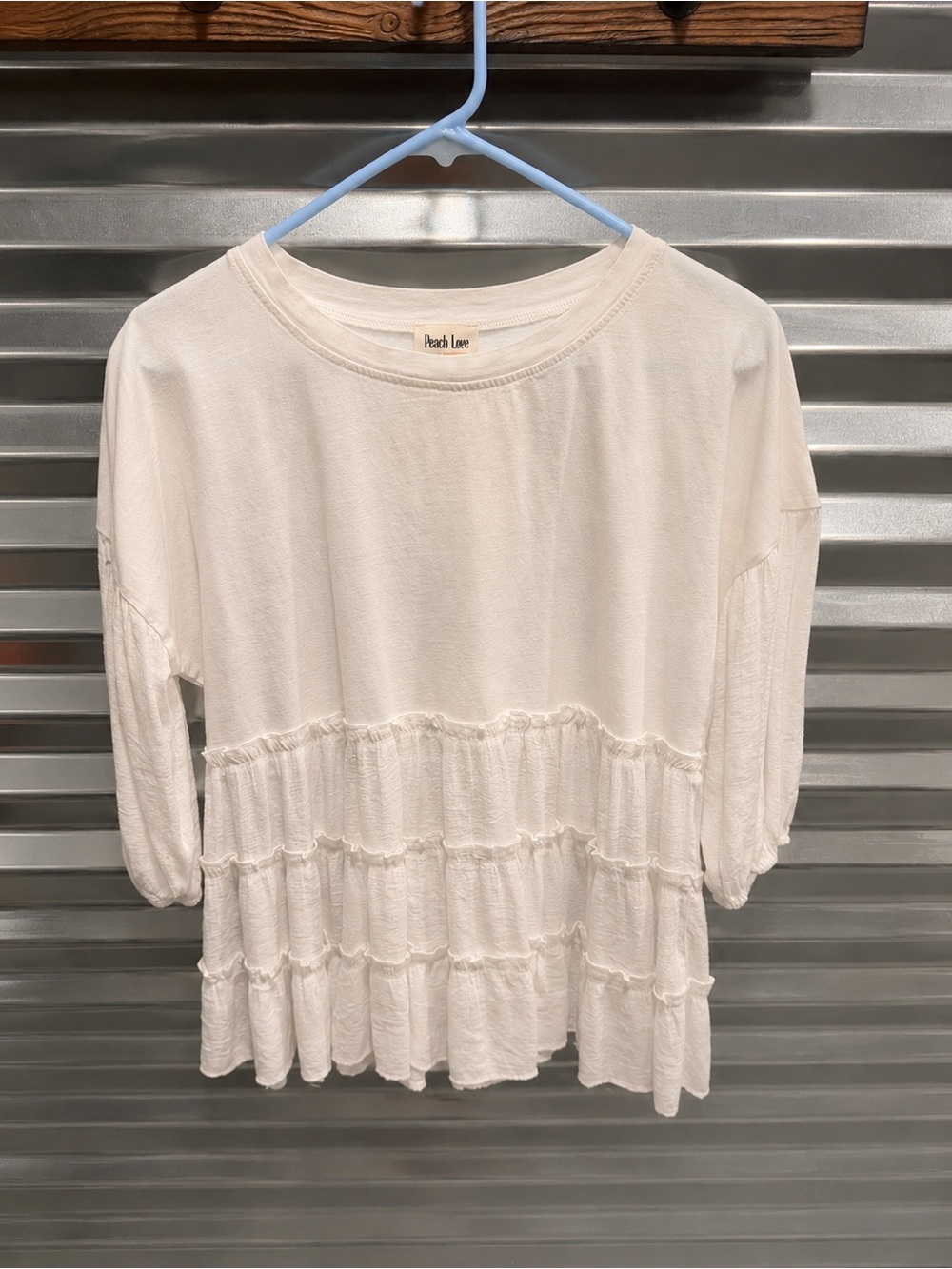 Peach Love California top woman’s size small